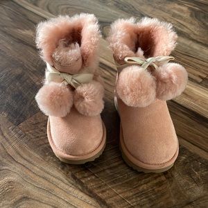 Brand new. UGG Toddler girl size 8